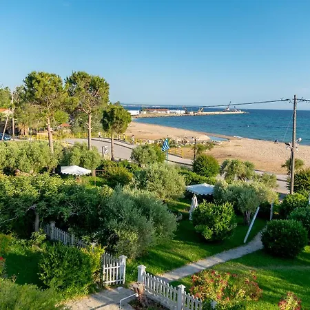 Dimi Seafront By Pro Services - ネア・ムダニア